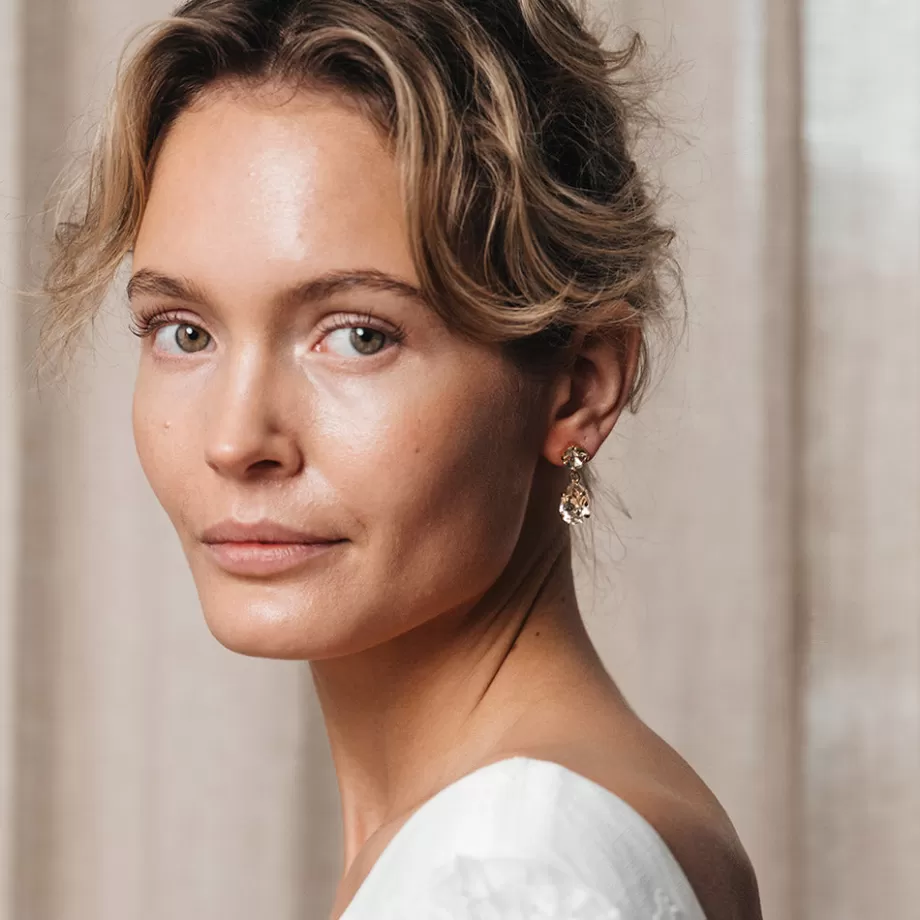 Caroline Svedbom Mini Drop Earrings> Örhängen